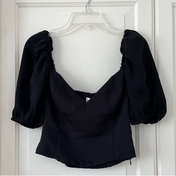 Aritzia Novella Short Sleeve Blouse - Picture 3 of 5